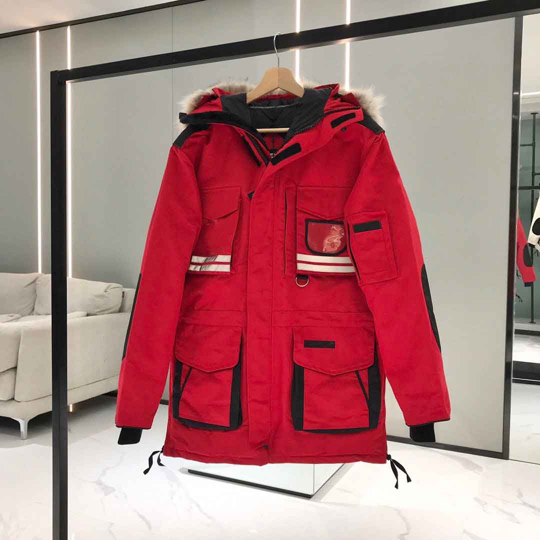 Winter Men Jacket Classic Casual Down Coats Stylist Outdoor Warm Women Parkas High Elements Fashion Unisex Outwear 3-Color Size: -2XL, Customer order
Winter Men Jacket Classic Casual Down Coats Stylist Outdoor Warm Women Parkas High Elements Fashion Unisex Outwear 3-Color Size: -2XL, Customer order