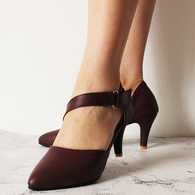 Fahion Women Summer Shoes New Fashion Pointed Stiletto Heel Hollow Sandals Female High Heels Sandals, Grey
Fahion Women Summer Shoes New Fashion Pointed Stiletto Heel Hollow Sandals Female High Heels Sandals, Grey