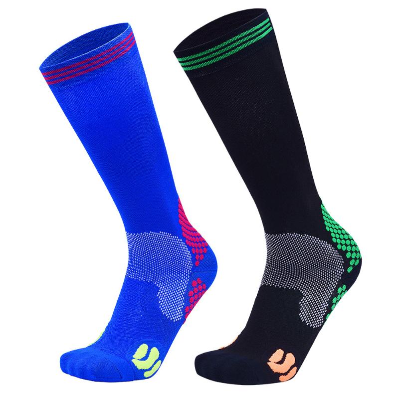Compression Socks Profession Breathable10-15mmHg Marathon Socks Outdoor Anti Fatigue Sport Cycling Running Sock For men women, Black xl 43-46
Compression Socks Profession Breathable10-15mmHg Marathon Socks Outdoor Anti Fatigue Sport Cycling Running Sock For men women, Black xl 43-46