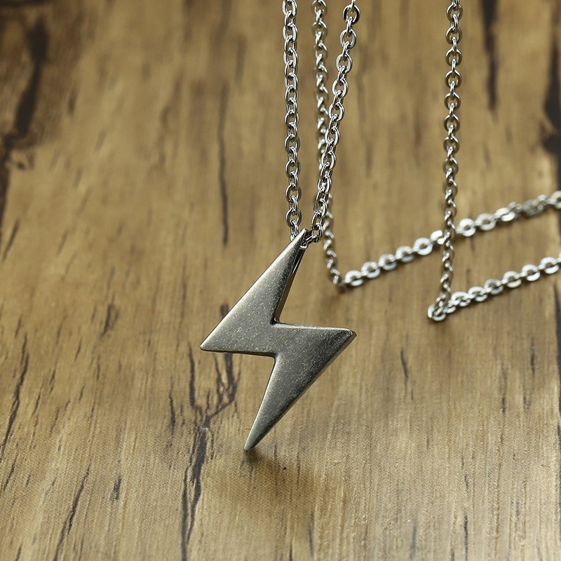 Men Gray Lightning Pendant Necklace Stainless Steel Bolt Thunder Flash Charm Male Jewelry 20 24 inch