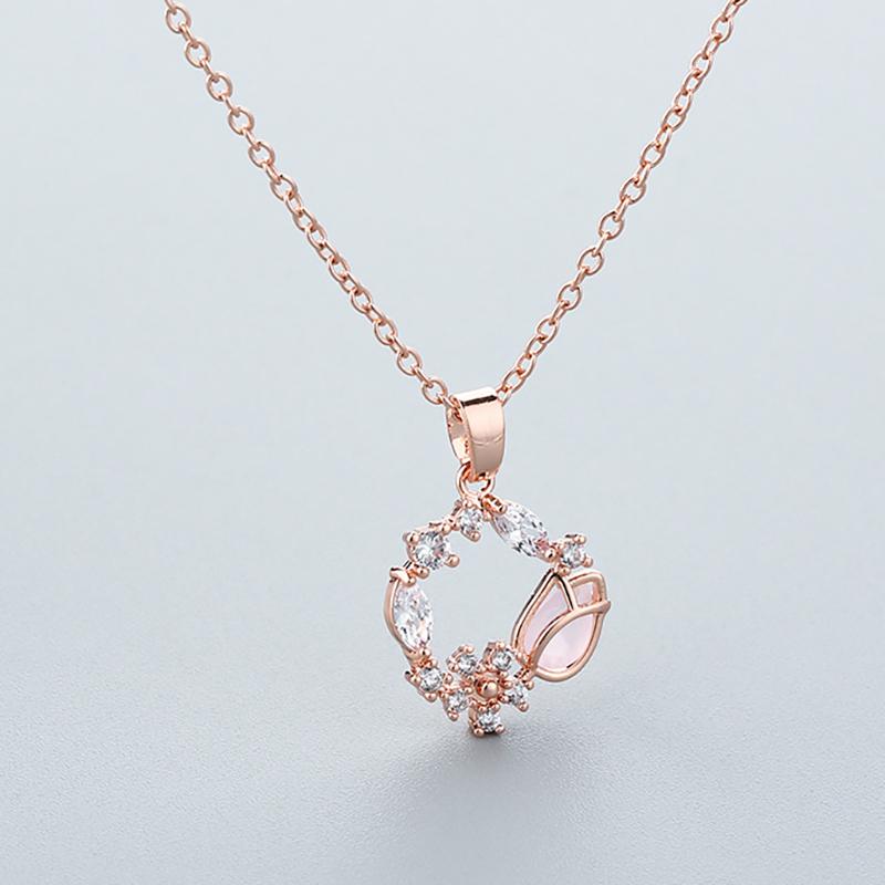 Sweet Flowers Pendant Necklace For WomenCharm Zircon Crystal Chokers Necklace Clavicle Chain Jewelry Girls Collier Party Gifts
Sweet Flowers Pendant Necklace For WomenCharm Zircon Crystal Chokers Necklace Clavicle Chain Jewelry Girls Collier Party Gifts