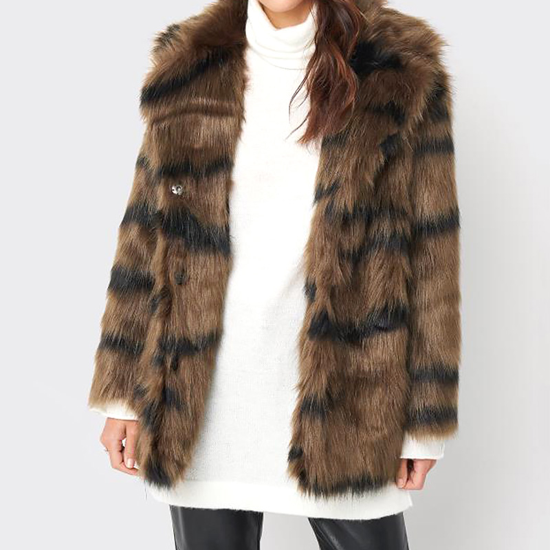 Coffee Artificial Fur Coat 2020 New Autumn Winter Women's Clothing Elegant Lapel Outerwear Warm Plush Pockets Jacket Plus Size
Coffee Artificial Fur Coat 2020 New Autumn Winter Women's Clothing Elegant Lapel Outerwear Warm Plush Pockets Jacket Plus Size