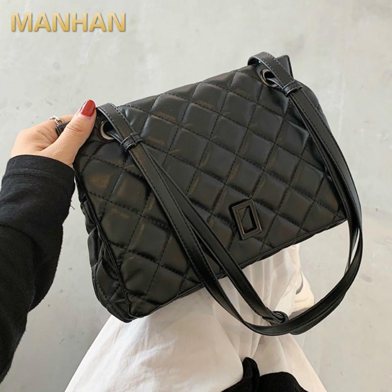 Quilted Embroidery Thread Large Capacity Shoulder Bag Women's Bag 2021 New Style Fashion Chain Shoulder Tote Sac Bols, Small khaki
Quilted Embroidery Thread Large Capacity Shoulder Bag Women's Bag 2021 New Style Fashion Chain Shoulder Tote Sac Bols, Small khaki