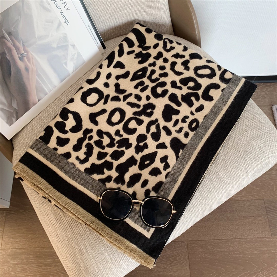 Pashmina Premium custom classic leopard scarf, fashion with shawl autumn and winter warm fashion women's scarf