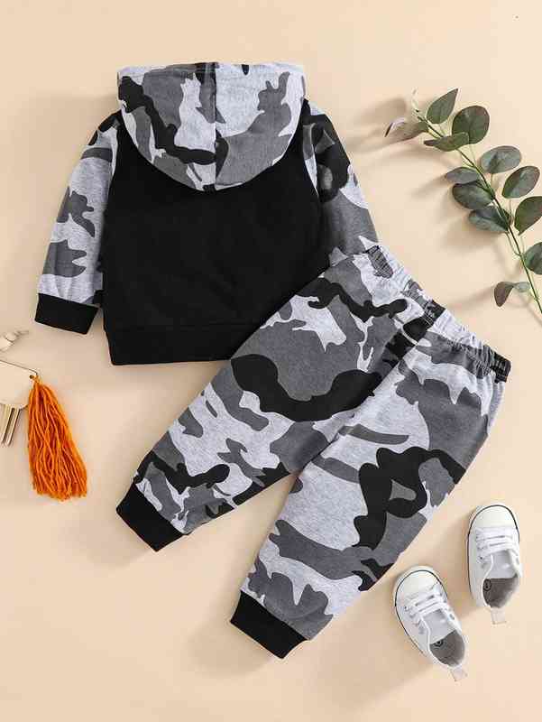 Baby Camo And Slogan Graphic Hoodie & Sweatpants SHE