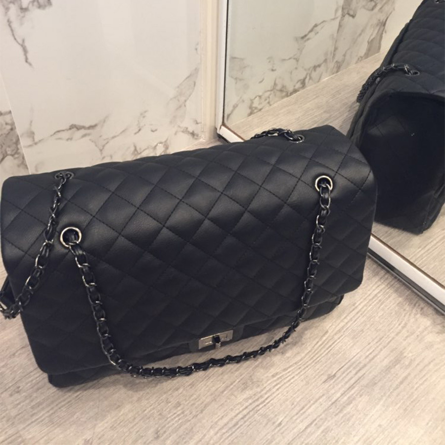 Designer- Large Shoulder for Travel Leather Pu leather Bag Female Luxury Handbags Women Bags Designer, Black
Designer- Large Shoulder for Travel Leather Pu leather Bag Female Luxury Handbags Women Bags Designer, Black