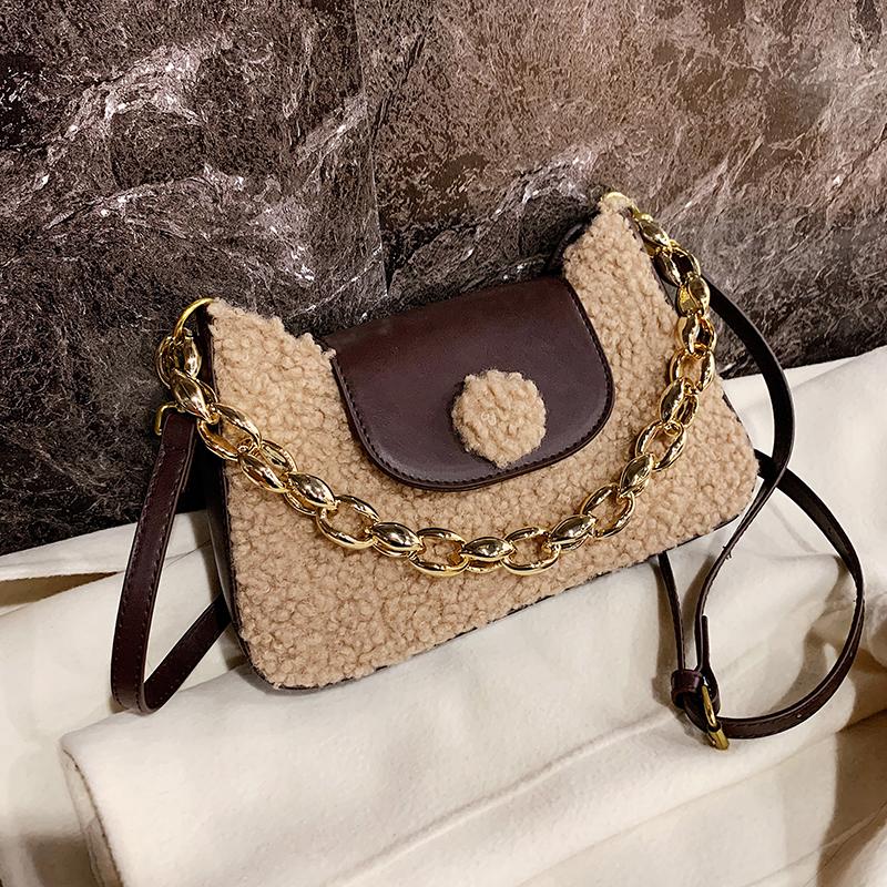 Niche Design Autumn/winter Lamb Plush Female Bag 2020 New Fashion All-match Messenger Bag Shoulder Chain Handbag Width: 27cm, Black
Niche Design Autumn/winter Lamb Plush Female Bag 2020 New Fashion All-match Messenger Bag Shoulder Chain Handbag Width: 27cm, Black