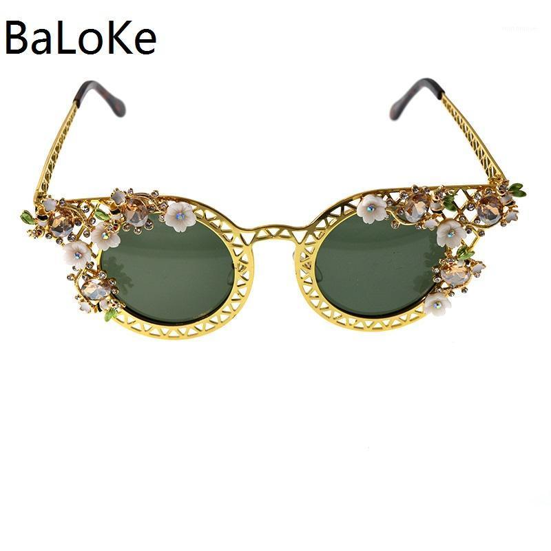 Cat Eye Sunglasses Women Brand Design Crystals Vintage Flower Decoration Full Frame Sun Glasses Feminino1
Cat Eye Sunglasses Women Brand Design Crystals Vintage Flower Decoration Full Frame Sun Glasses Feminino1