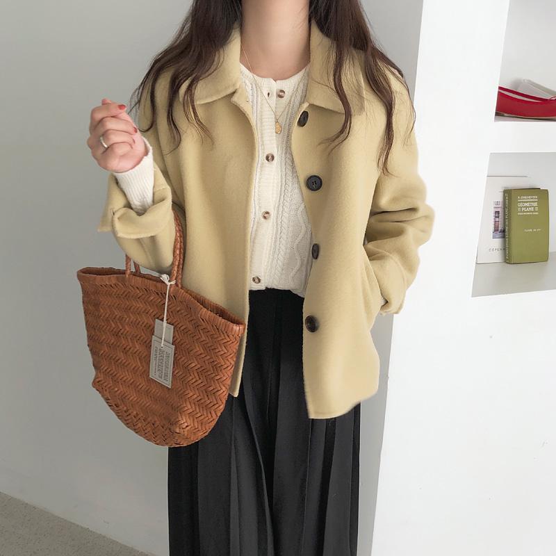 Women Autumn Winter Turn-down Collar Short Wool Coat Button Hided Elegant Woolen Overcoat Long Sleeve Outwear Jacket, Image color
Women Autumn Winter Turn-down Collar Short Wool Coat Button Hided Elegant Woolen Overcoat Long Sleeve Outwear Jacket, Image color