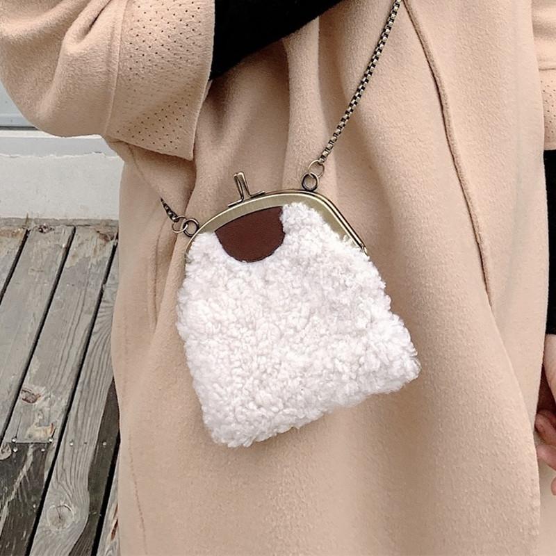 Women Lamb Wool Metal Buckle Clip Bag Shoulder Crossbody Bag Designer Ladies Handbag Purse Mini Clutch, Black m size
Women Lamb Wool Metal Buckle Clip Bag Shoulder Crossbody Bag Designer Ladies Handbag Purse Mini Clutch, Black m size