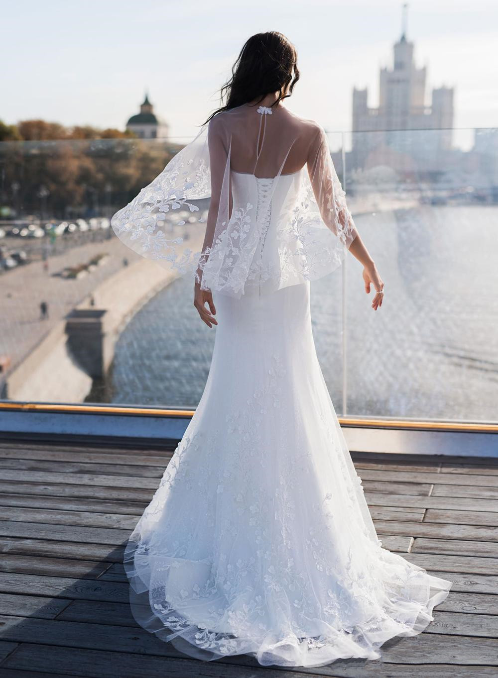Mermaid Lace Appliqued Wedding Dresses With Wrap floral Sweetheart Neck Beaded beach Bridal Gowns Corset Back Sweep Train Tulle robes