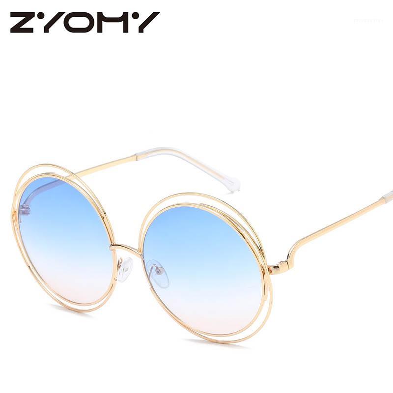 Q 2020 Fashion Vintage Sunglasses Women Brand Designer Goggles Round Driving Glasses Punk Retro Eyewear UV400 Gafas De Sol Mujer1
Q 2020 Fashion Vintage Sunglasses Women Brand Designer Goggles Round Driving Glasses Punk Retro Eyewear UV400 Gafas De Sol Mujer1