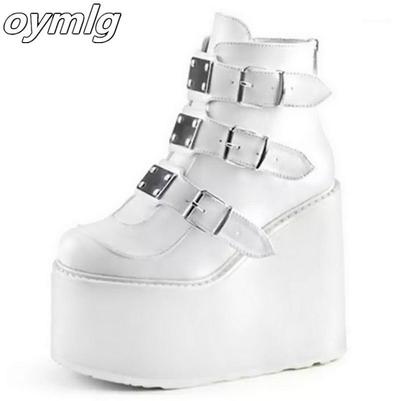 Hot Brand High Platform Ankle Boots Women 2020 Fashion PVC Strap Decorating High Wedges Shoes women boots platform shoes1, 111black
Hot Brand High Platform Ankle Boots Women 2020 Fashion PVC Strap Decorating High Wedges Shoes women boots platform shoes1, 111black