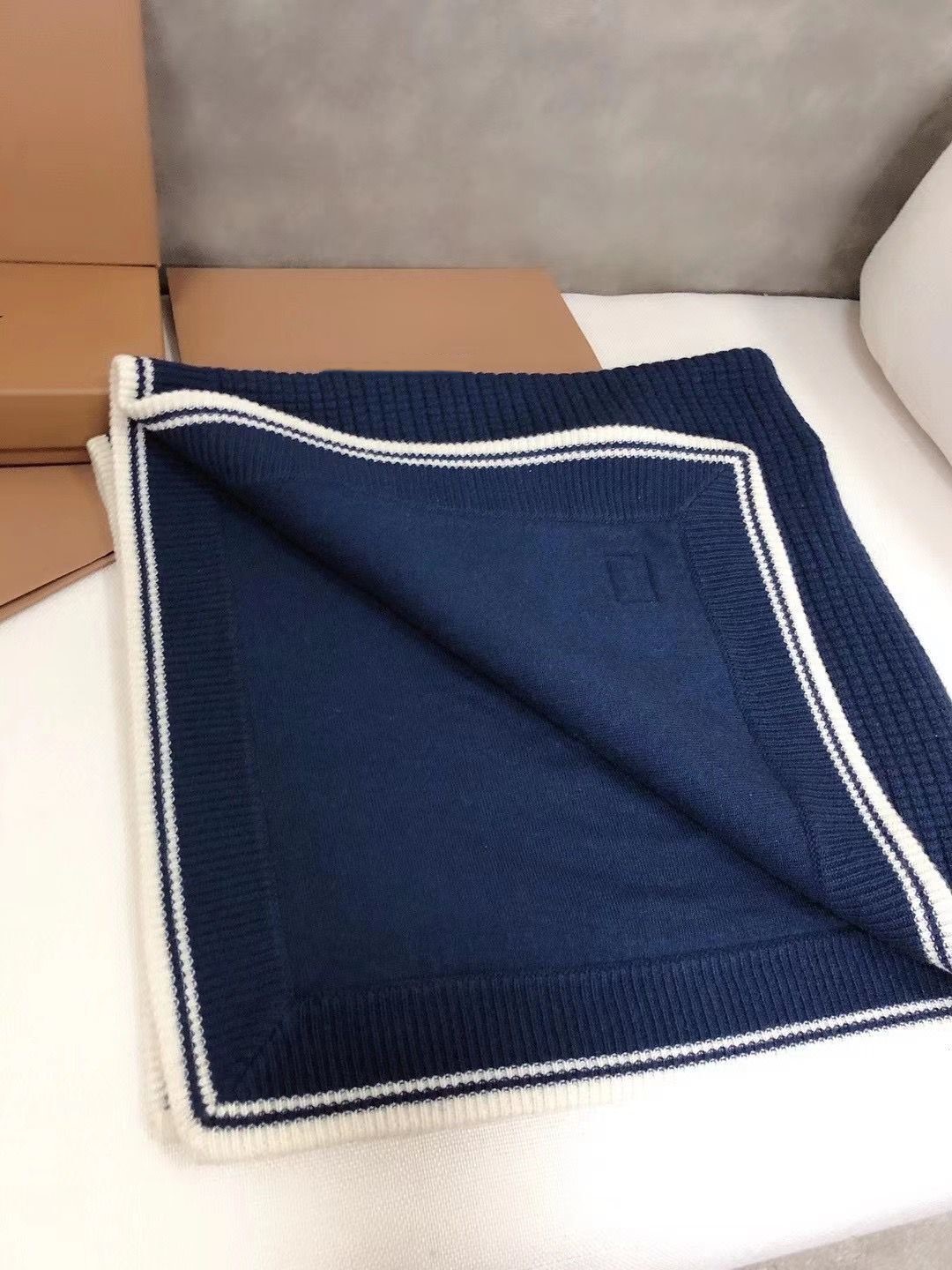 2021 new Baby blanket Boy girls Soft 100% cotton Kids Girls Infant Winter Blanket tops 100x100cm, Romper
2021 new Baby blanket Boy girls Soft 100% cotton Kids Girls Infant Winter Blanket tops 100x100cm, Romper