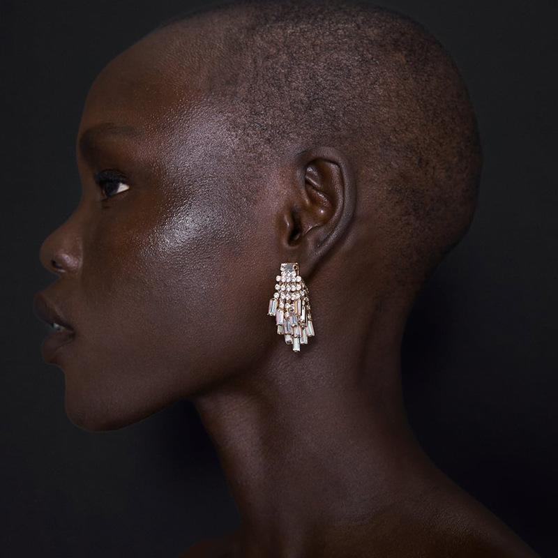 Big Geometric Rhinestone Dangle Earrings for Women Fashion Statement Crystal Earrings 2020 Large Bling Wedding Bridal Jewelry
Big Geometric Rhinestone Dangle Earrings for Women Fashion Statement Crystal Earrings 2020 Large Bling Wedding Bridal Jewelry