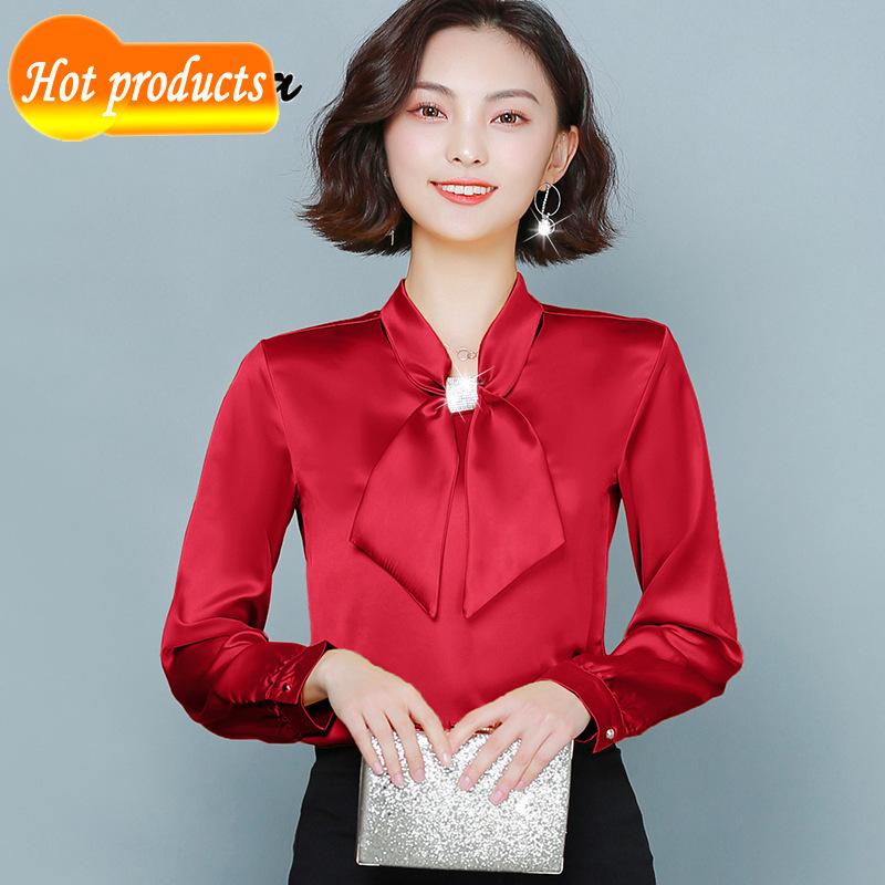 Blusa cetim de manga comprida e celmia elegante gola alta camisa feminina gravata borboleta solta casual blusas femininas TUMY, Red.
Blusa cetim de manga comprida e celmia elegante gola alta camisa feminina gravata borboleta solta casual blusas femininas TUMY, Red.