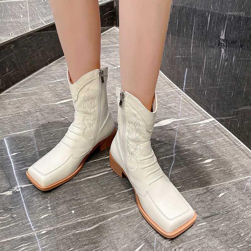 Genuine Leather Winter Boots Women 2020 Platform Square Toe Shoes Woman New Party Office Lady Chunky Heels Ankle Boots1, Beige
Genuine Leather Winter Boots Women 2020 Platform Square Toe Shoes Woman New Party Office Lady Chunky Heels Ankle Boots1, Beige