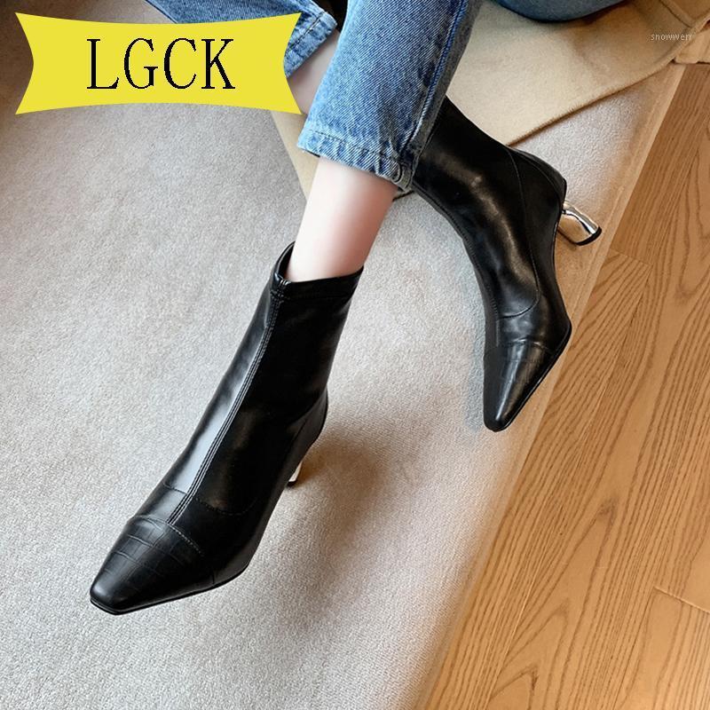 Plus Size 34-39 Autumn Winter Women Zipper Square Toe Boots Genuine Leather Woman Short Boots Women High Heels Simple Fashion1, White
Plus Size 34-39 Autumn Winter Women Zipper Square Toe Boots Genuine Leather Woman Short Boots Women High Heels Simple Fashion1, White