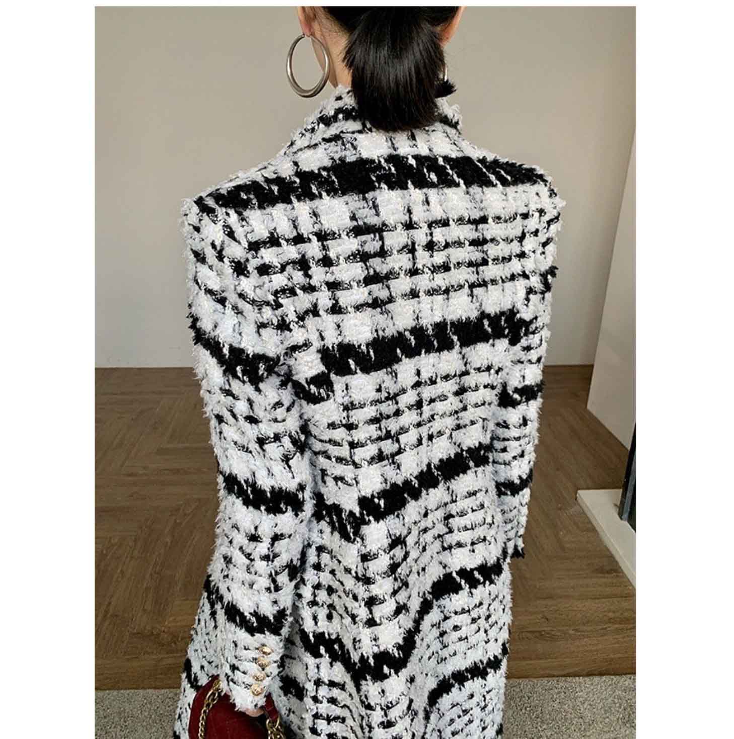 Women Wool & Blends Fashion New Women Tweed Long Jacket with Buttons Contrast Color Woolen Coat Women Cool Jacket Size S M L, Black
Women Wool & Blends Fashion New Women Tweed Long Jacket with Buttons Contrast Color Woolen Coat Women Cool Jacket Size S M L, Black
