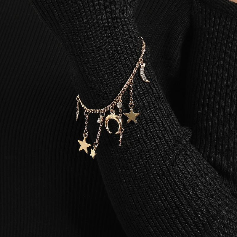 Charm Bracelets XINGGE Unique Design Bling Moon Star Bracelet For Women French Rhinestone Pendant Jewelry Accessories
Charm Bracelets XINGGE Unique Design Bling Moon Star Bracelet For Women French Rhinestone Pendant Jewelry Accessories