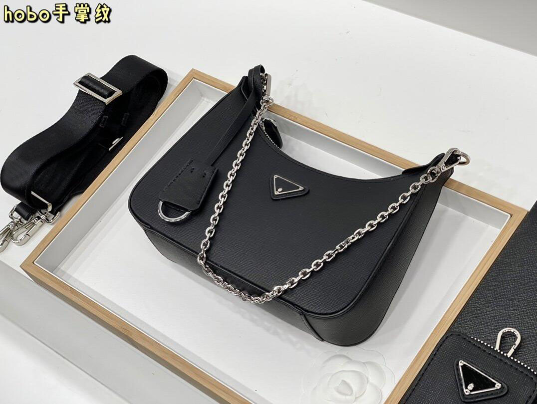 Re-Edition Designer Bags For Woman Luxury Handbag Men Lady Womens 2022 Crossbody Tote Hobo Shoulder purse Bag Mini Wallet Backpak 2022, Black
Re-Edition Designer Bags For Woman Luxury Handbag Men Lady Womens 2022 Crossbody Tote Hobo Shoulder purse Bag Mini Wallet Backpak 2022, Black