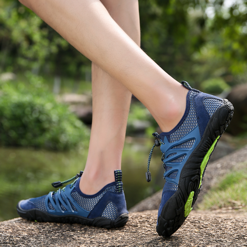 Barefoot Five Fingers Shoes Summer Beach Shoes for Men Upstream Walking Water Shoe Quick Drying Sports Footwear Y200420