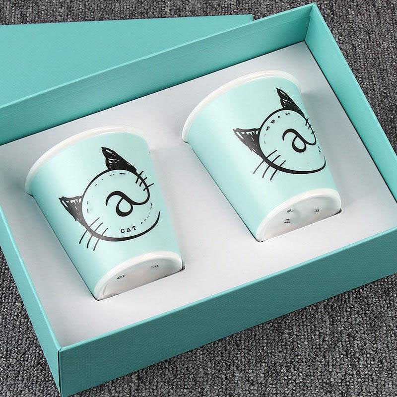 High quality bone china Cups Cute cat Printed Lid Spoon Creative Lovely Couples Porcelain Cups Office Cute Fashion Coffee Cups Mugs, With box
High quality bone china Cups Cute cat Printed Lid Spoon Creative Lovely Couples Porcelain Cups Office Cute Fashion Coffee Cups Mugs, With box