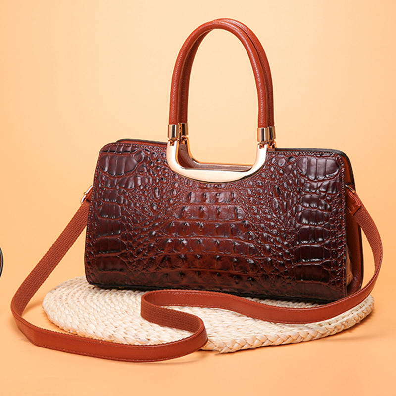 New retro messenger shoulder cross female tote of standard high quality crocodile genuine leather purse, Black
New retro messenger shoulder cross female tote of standard high quality crocodile genuine leather purse, Black