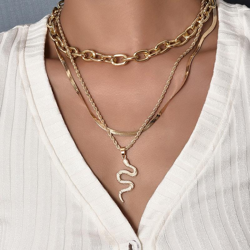 3Pcs/Set Women Necklaces Set Classic Snake Metal Pendant Clavicle Chain Gold Necklace Glamour Wedding Party Female Jewelry Gift
3Pcs/Set Women Necklaces Set Classic Snake Metal Pendant Clavicle Chain Gold Necklace Glamour Wedding Party Female Jewelry Gift