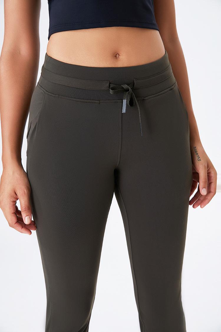 New Sports Pants Casual Women Fall Winter Jogging Workout Sweet Tight Fitness Pants High Street Sportswear Workout Clothes, Black
New Sports Pants Casual Women Fall Winter Jogging Workout Sweet Tight Fitness Pants High Street Sportswear Workout Clothes, Black