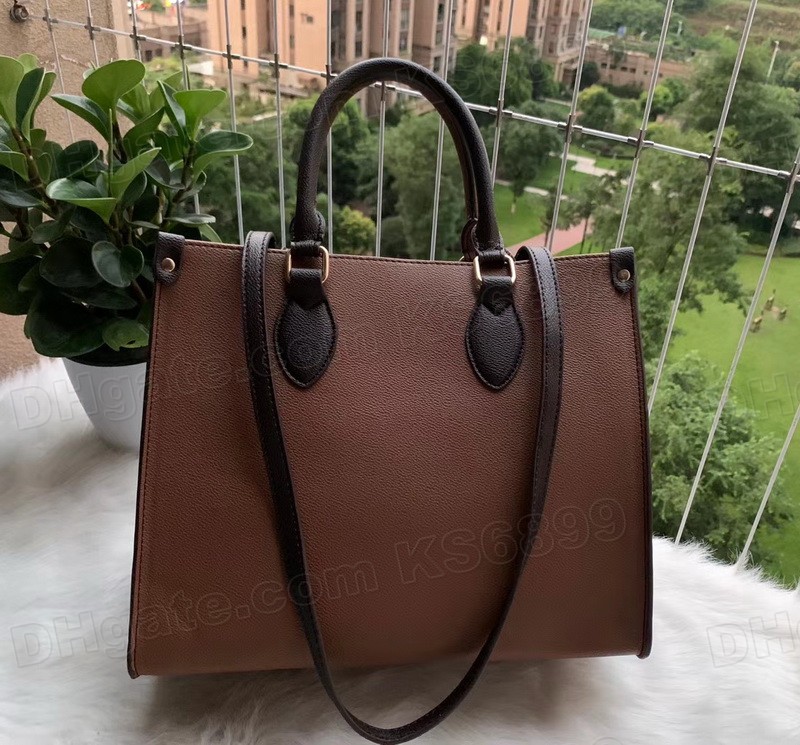 Fashion Luxurys Designers Women Shopping Bags Crossbody Messenger Bag Ladies Leather Handbags Big Purses Tote, Embossing black
Fashion Luxurys Designers Women Shopping Bags Crossbody Messenger Bag Ladies Leather Handbags Big Purses Tote, Embossing black