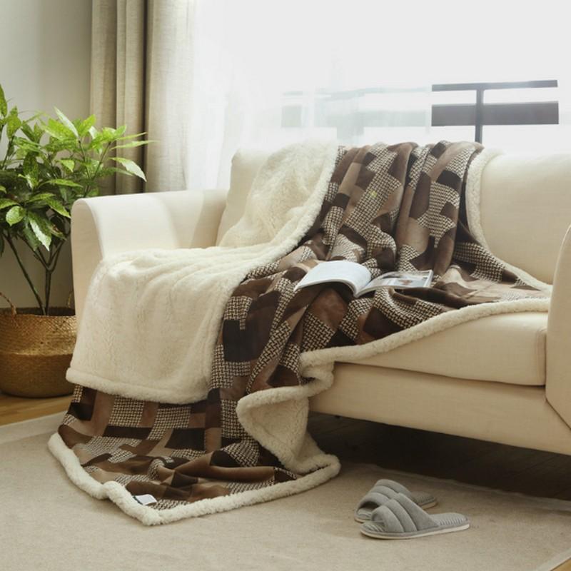 1PCThicken Fleece Blanket to on for the sofa/Bed a MicroFiber Plush bedspread Mantas E Cobertor De Casal the Blanket Winter Warm
1PCThicken Fleece Blanket to on for the sofa/Bed a MicroFiber Plush bedspread Mantas E Cobertor De Casal the Blanket Winter Warm