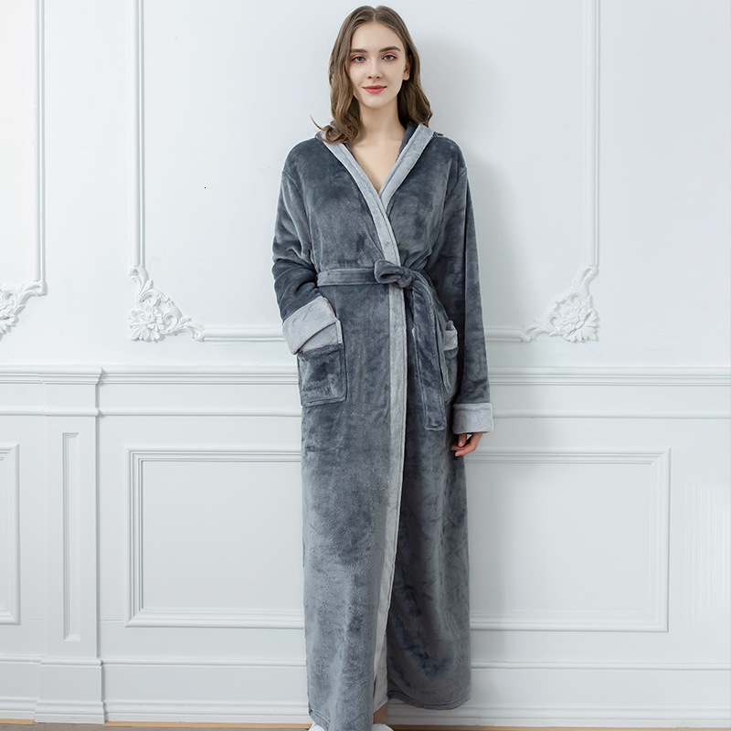 2021 New Women Autumn Winter Terry Robe Thicken Solid Female Sleepwear with Loose Lanes Vintage Ladies'jersey Mevr, Navy blue.
2021 New Women Autumn Winter Terry Robe Thicken Solid Female Sleepwear with Loose Lanes Vintage Ladies'jersey Mevr, Navy blue.