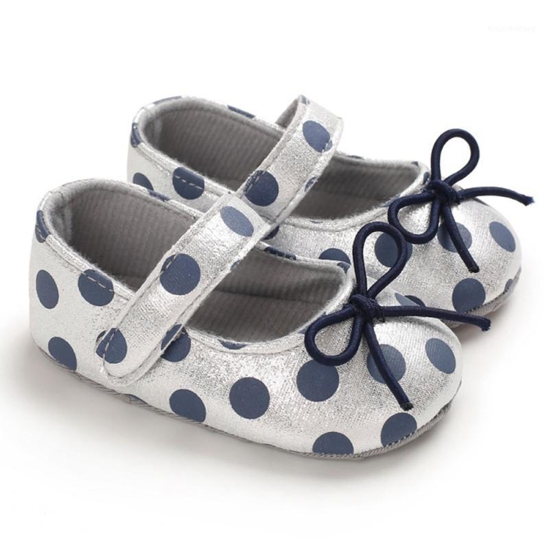 Newborn Baby Shoes Prewalker Soft Bottom Anti-slip Shoes Footwear Classic Bow Princess Girl Cute First Walking1
Newborn Baby Shoes Prewalker Soft Bottom Anti-slip Shoes Footwear Classic Bow Princess Girl Cute First Walking1