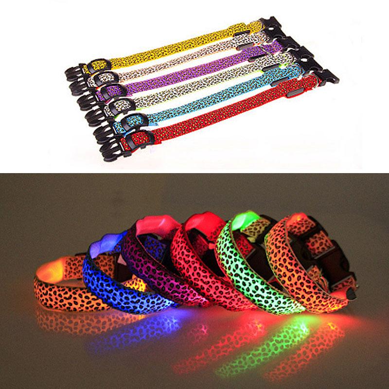 USB Charging LED Light Glow Pet Collar Leopard Anti-Lost Dog Cat Night Safety Luminous Flashing Leads Adjustable Neck Belt
USB Charging LED Light Glow Pet Collar Leopard Anti-Lost Dog Cat Night Safety Luminous Flashing Leads Adjustable Neck Belt