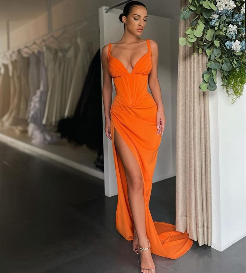 Sexy Prom Dresses 2022 V-neck Satin High Split Evening Dress Saudi Arabia Mermaid Sleeveless Long Cocktail Party Gown Graduation Vestido de festa