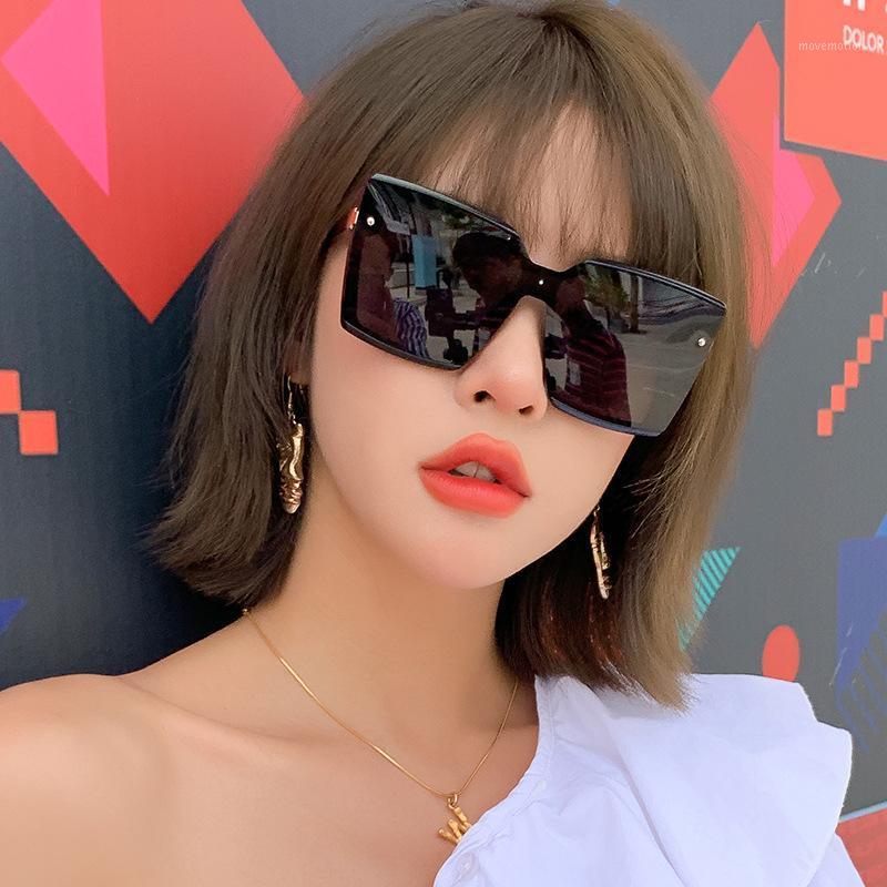 2020 high quality Brand Design Sunglasses Women Polarized Gradient Lens New Square Sunglasses Oversized Glasses UV4001
2020 high quality Brand Design Sunglasses Women Polarized Gradient Lens New Square Sunglasses Oversized Glasses UV4001