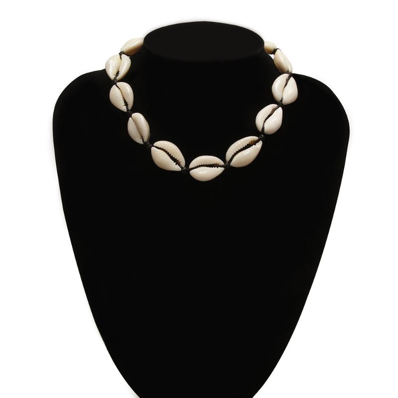 Miss JQ Hot Shell Necklace Black Rope Chain Women Necklace Seashell High Quality 2020 Fashion Beach Accessories Collier de femme
Miss JQ Hot Shell Necklace Black Rope Chain Women Necklace Seashell High Quality 2020 Fashion Beach Accessories Collier de femme
