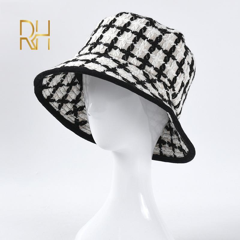 New Designer Autumn Winter Women Houndstooth Bucket Hats Fashion Elegant Hat Ladies Plaid Elegant Big Brim Cap For Outdoor RH, White
New Designer Autumn Winter Women Houndstooth Bucket Hats Fashion Elegant Hat Ladies Plaid Elegant Big Brim Cap For Outdoor RH, White