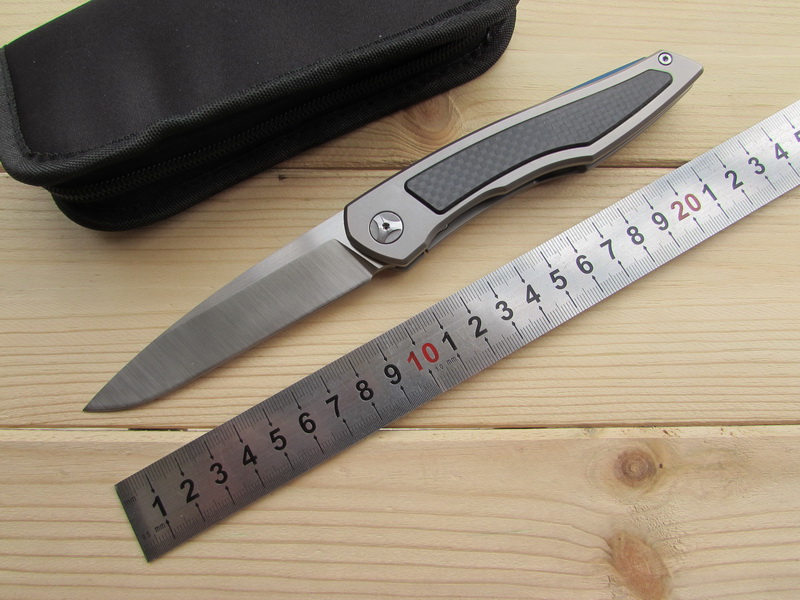 Original Design Piston Separated Flipper Titanium Carbon Fiber Handle D2 Blade Tactical Survival Camping Hunting EDC Tools Folding Knife
Original Design Piston Separated Flipper Titanium Carbon Fiber Handle D2 Blade Tactical Survival Camping Hunting EDC Tools Folding Knife