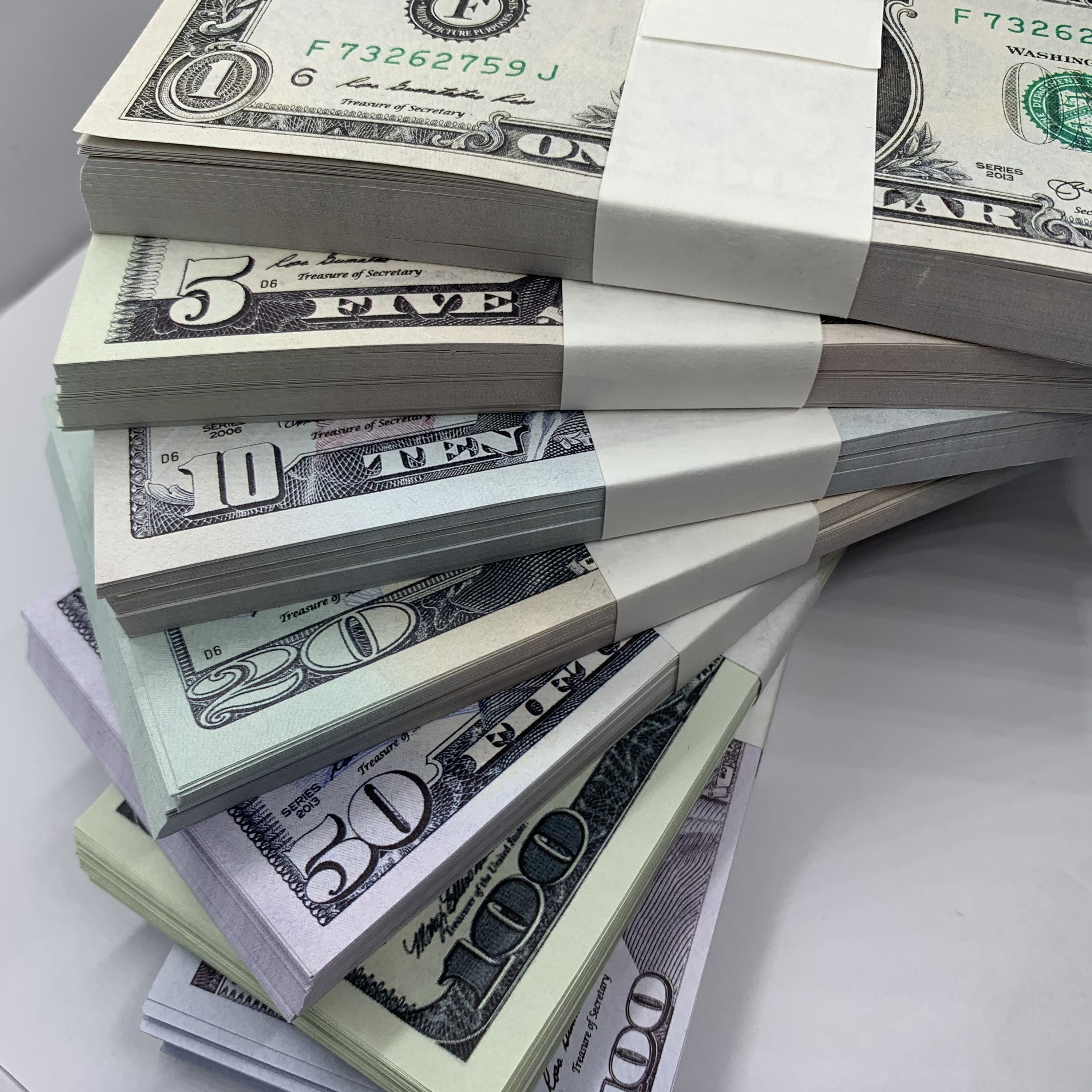 La-024 Money Counterfeit Dollar Film 5 Fake 100 Atmosphere 20 Ppbli Money Prop Bar 10 Fake 1 Billet 50 And Money Props Shooting TV Bill Pxhc
La-024 Money Counterfeit Dollar Film 5 Fake 100 Atmosphere 20 Ppbli Money Prop Bar 10 Fake 1 Billet 50 And Money Props Shooting TV Bill Pxhc