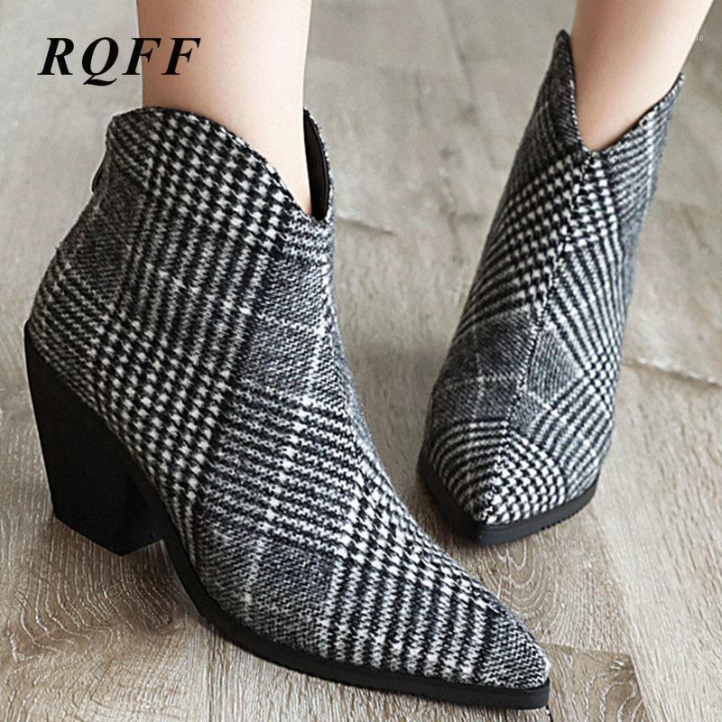 2020 Winter Ankle Boots Women Big Size 44 45 46 New Autumn Fashion Square High Heels Shoes Woman Handmade Grid Bling Flowers 431, Flower
2020 Winter Ankle Boots Women Big Size 44 45 46 New Autumn Fashion Square High Heels Shoes Woman Handmade Grid Bling Flowers 431, Flower