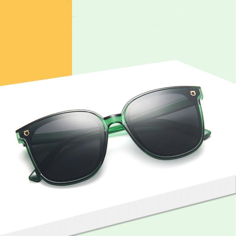 trendy fashion large frame square sunglasses women brand designer personality retro sun glasses ladies vintage shade mirror men1, White;black
trendy fashion large frame square sunglasses women brand designer personality retro sun glasses ladies vintage shade mirror men1, White;black