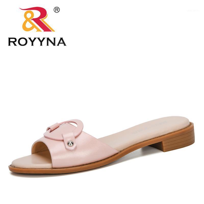 ROYYNA 2021 New Designers Microfiber Women Slippers Comfortable Slides Woman Flat Summers Shoes Solid Ladies Flip Flops Trendy1, Black
ROYYNA 2021 New Designers Microfiber Women Slippers Comfortable Slides Woman Flat Summers Shoes Solid Ladies Flip Flops Trendy1, Black