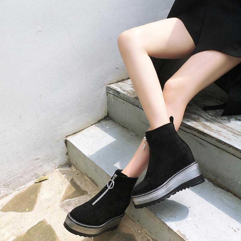 Dilalula Brand Quality High Heels Zip Flat Platform Women Short Boots Female Casual Autumn Winter Ankle Boots Women Shoes, Black flock
Dilalula Brand Quality High Heels Zip Flat Platform Women Short Boots Female Casual Autumn Winter Ankle Boots Women Shoes, Black flock