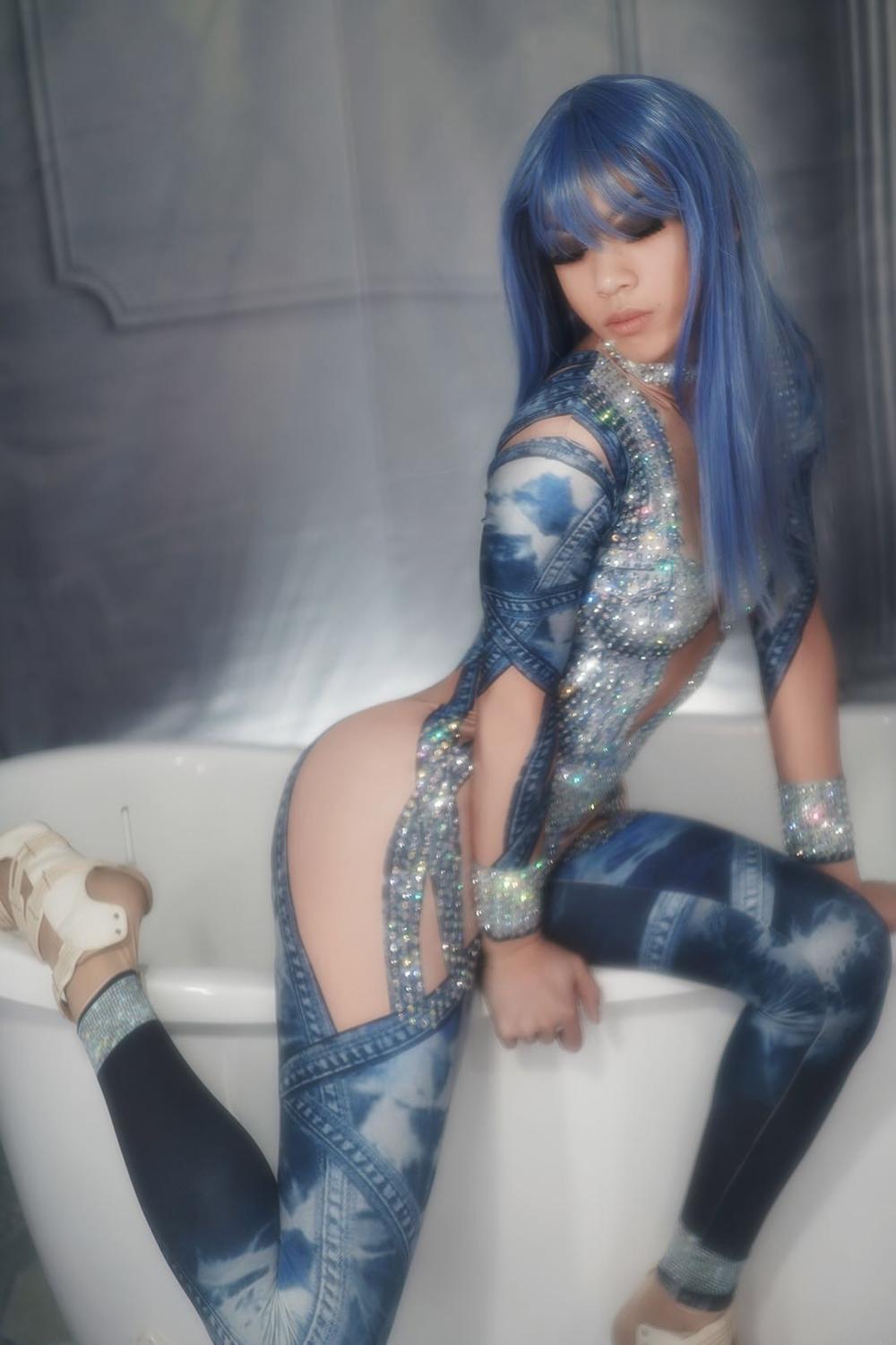 Christia Bella Sexy Denim Print Rhinestone Women Stage Jumpsuit Stretch Skinny Rompers Nightclub Performance Leotard Dancer Wear T200509