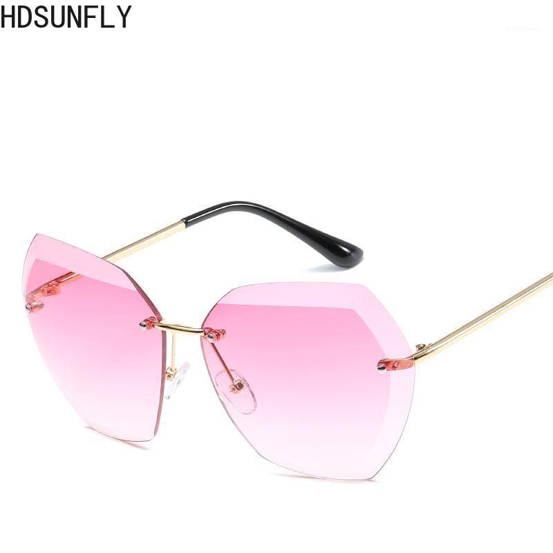 HDSUNFLY Marine UV400 Sunglasses Women Rimless 2020 Brand Designer Metal Legs Oversized Sun Glasses High Quality Shade1
HDSUNFLY Marine UV400 Sunglasses Women Rimless 2020 Brand Designer Metal Legs Oversized Sun Glasses High Quality Shade1