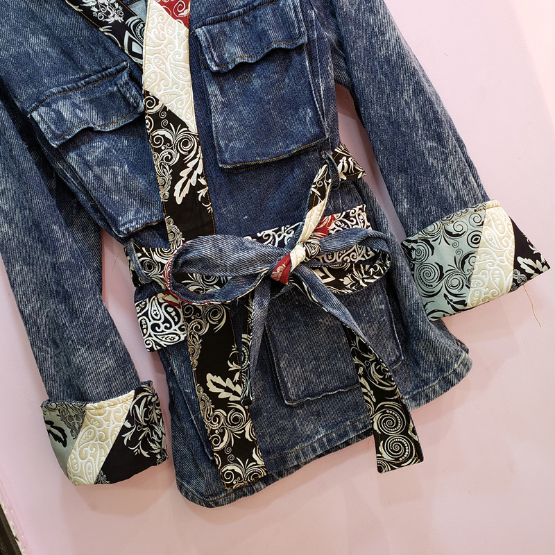 [EWQ] Autumn New Long Sleeve Outerwear Turn-down Collar Streetwear Loose Casual Women Denim Jacket Vintage Print Overcoats 201017