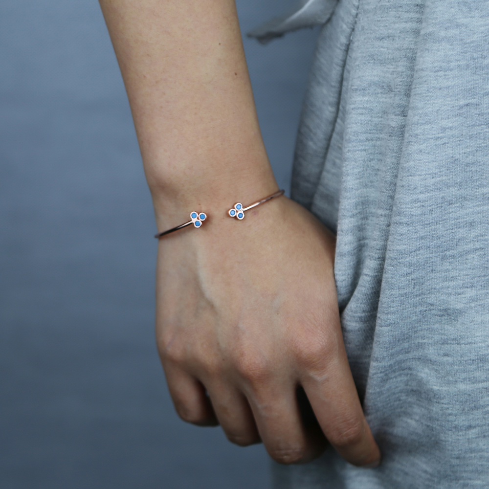 Simple round tube Bangle Bracelet Jewelry With Gold Silver Color Plated Open Band Enamel Flower Leaf Charm Free size Bangle