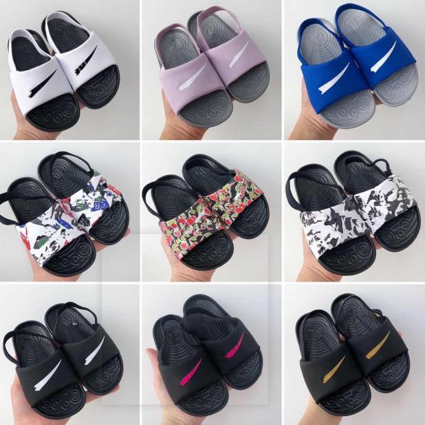 Designers Toddlers Heels Cover Letters Print Slippers G109041 Summer Boys Girl Travel Beach Outdoor Indoor Bath Slipper Sneaker Flip-Flops Loafers Flat Slides, Don't choose
Designers Toddlers Heels Cover Letters Print Slippers G109041 Summer Boys Girl Travel Beach Outdoor Indoor Bath Slipper Sneaker Flip-Flops Loafers Flat Slides, Don't choose